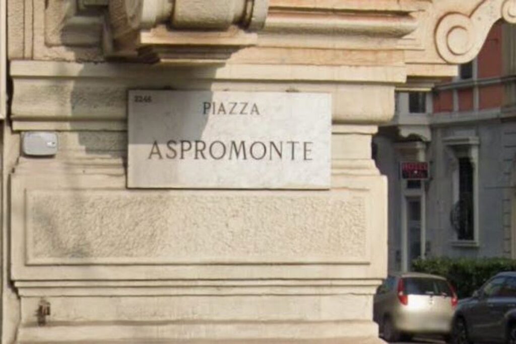 Cartello Piazza Aspromonte